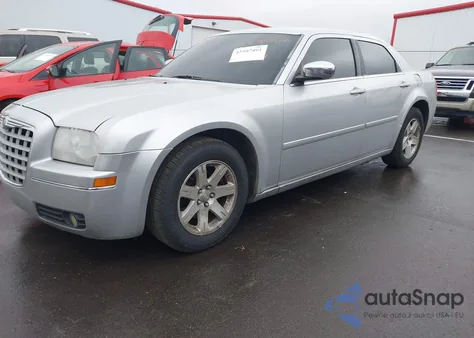 2006 Chrysler 300 Touring из США, поврежденный, VIN 2C3KA53G76H411898